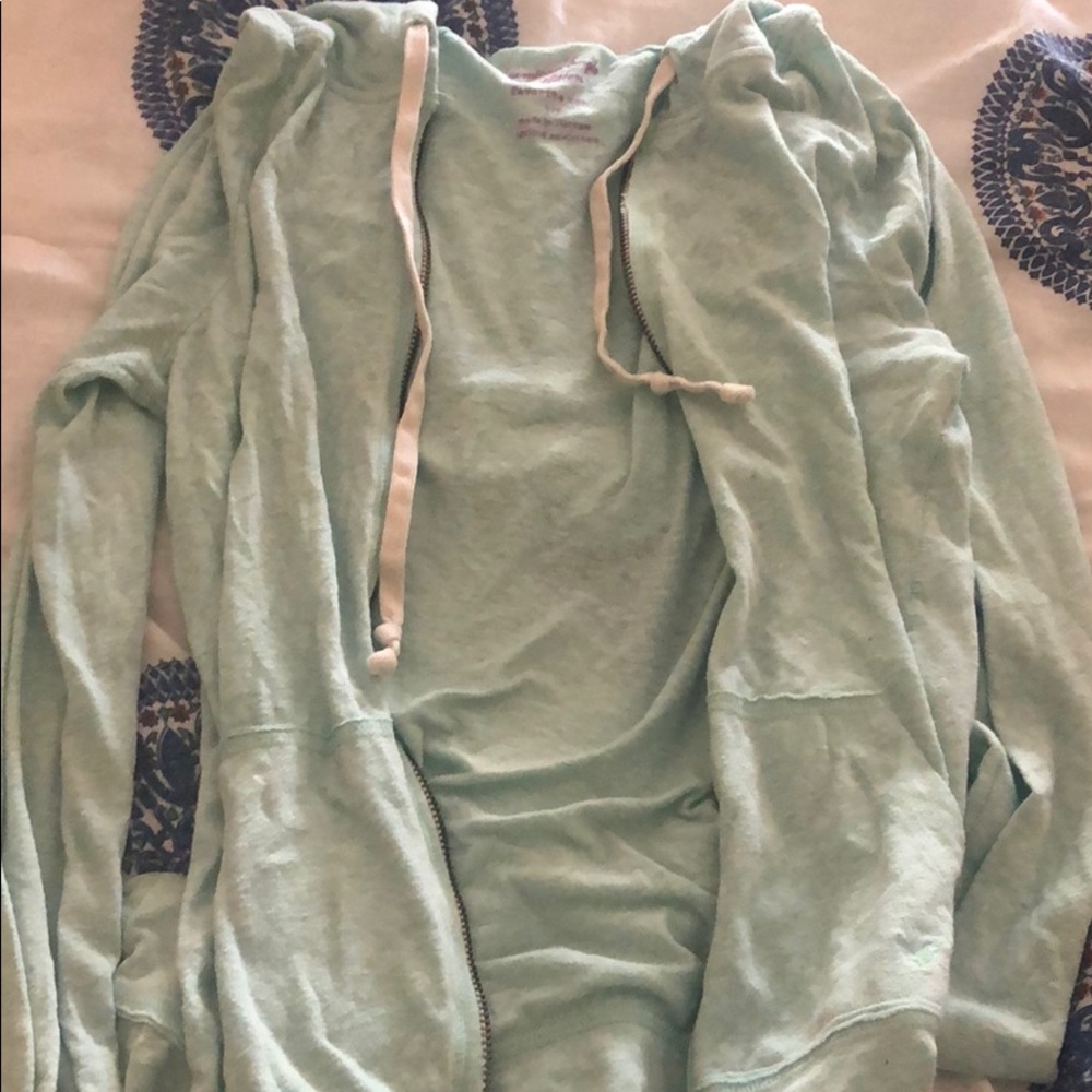 Zip up